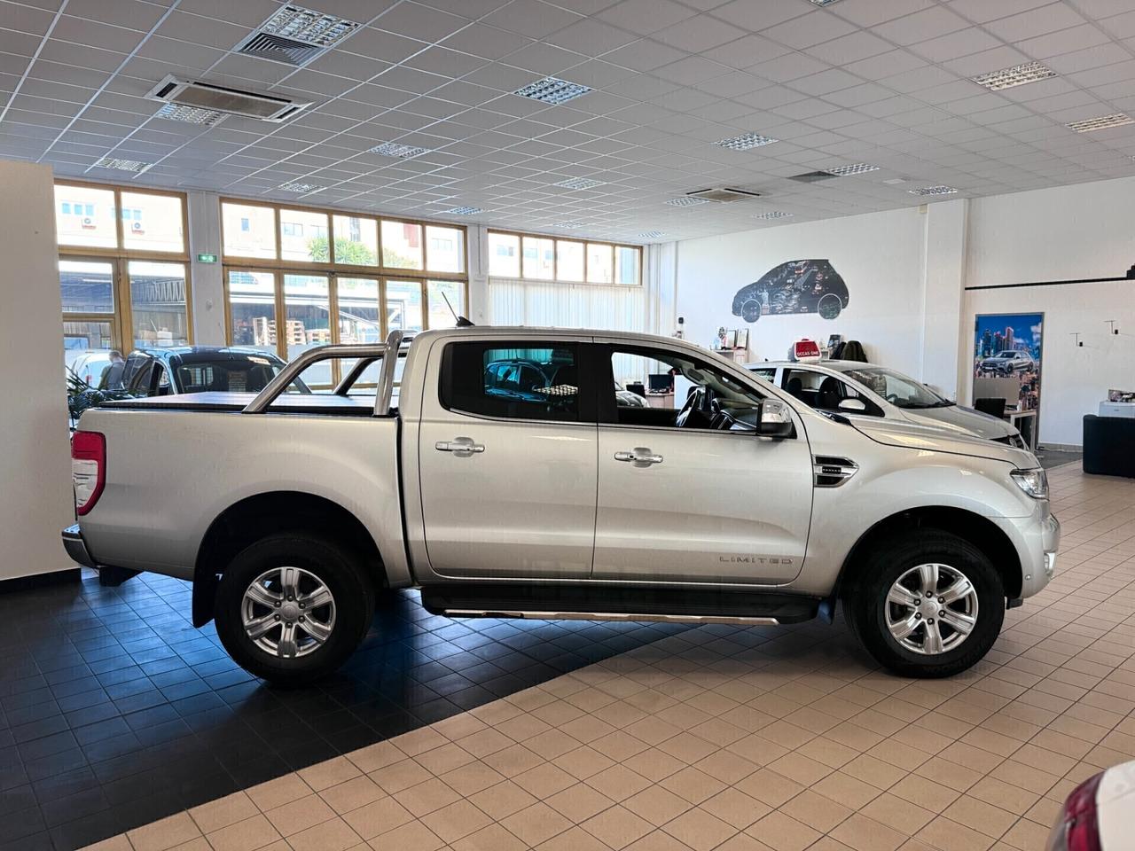 Ford Ranger 2.0 TDCi DC Limited 5 posti 4X4