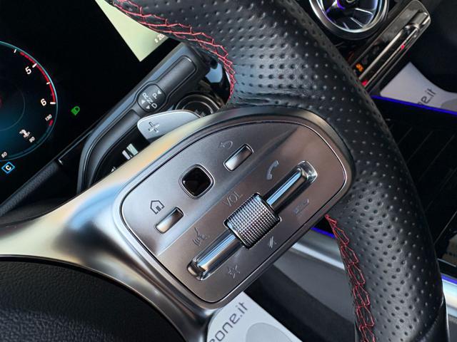 MERCEDES-BENZ GLA 200 d Automatic Premium Amg Pack Night