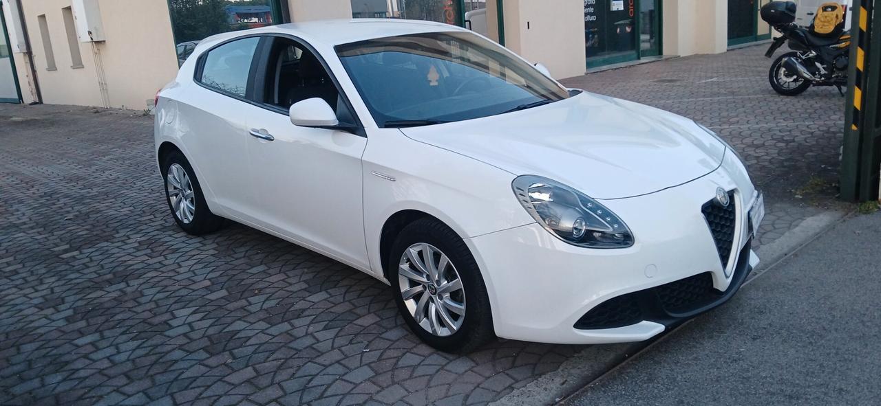 Alfa Romeo Giulietta 1.6 JTDm neopatentati euro 6
