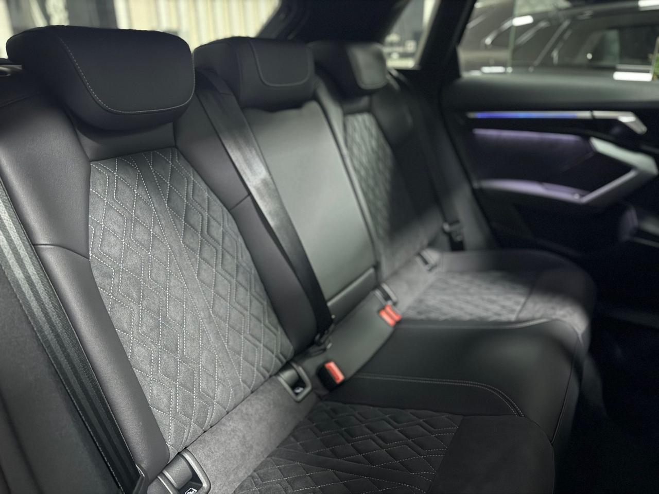 NUOVA Audi A3 SPB 35 TDI - S LINE - TETTO KM 0