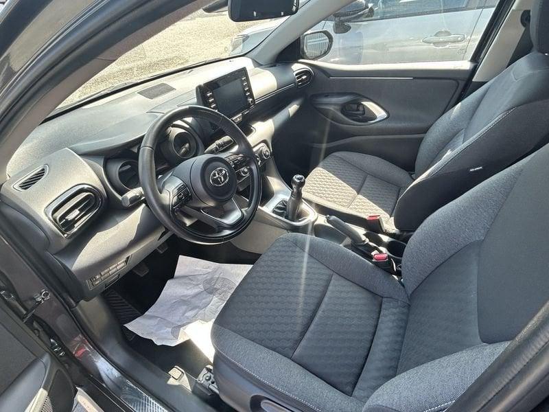 Toyota Yaris 1.0 Trend BZ MT MY22