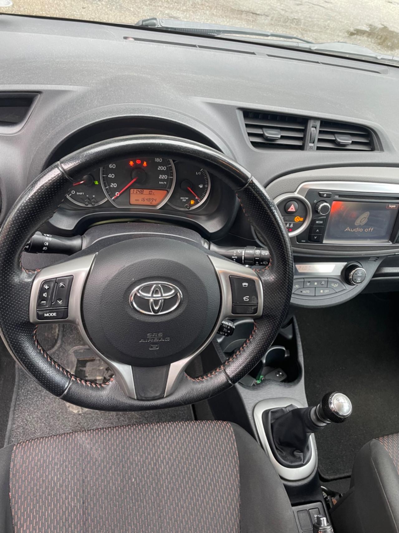 Toyota Yaris 1.4 diesel 90CV - 2014