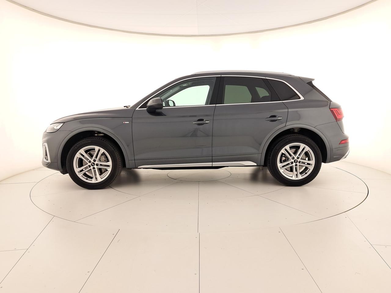 Audi Q5 40 2.0 tdi mhev 12v s line quattro s-tronic