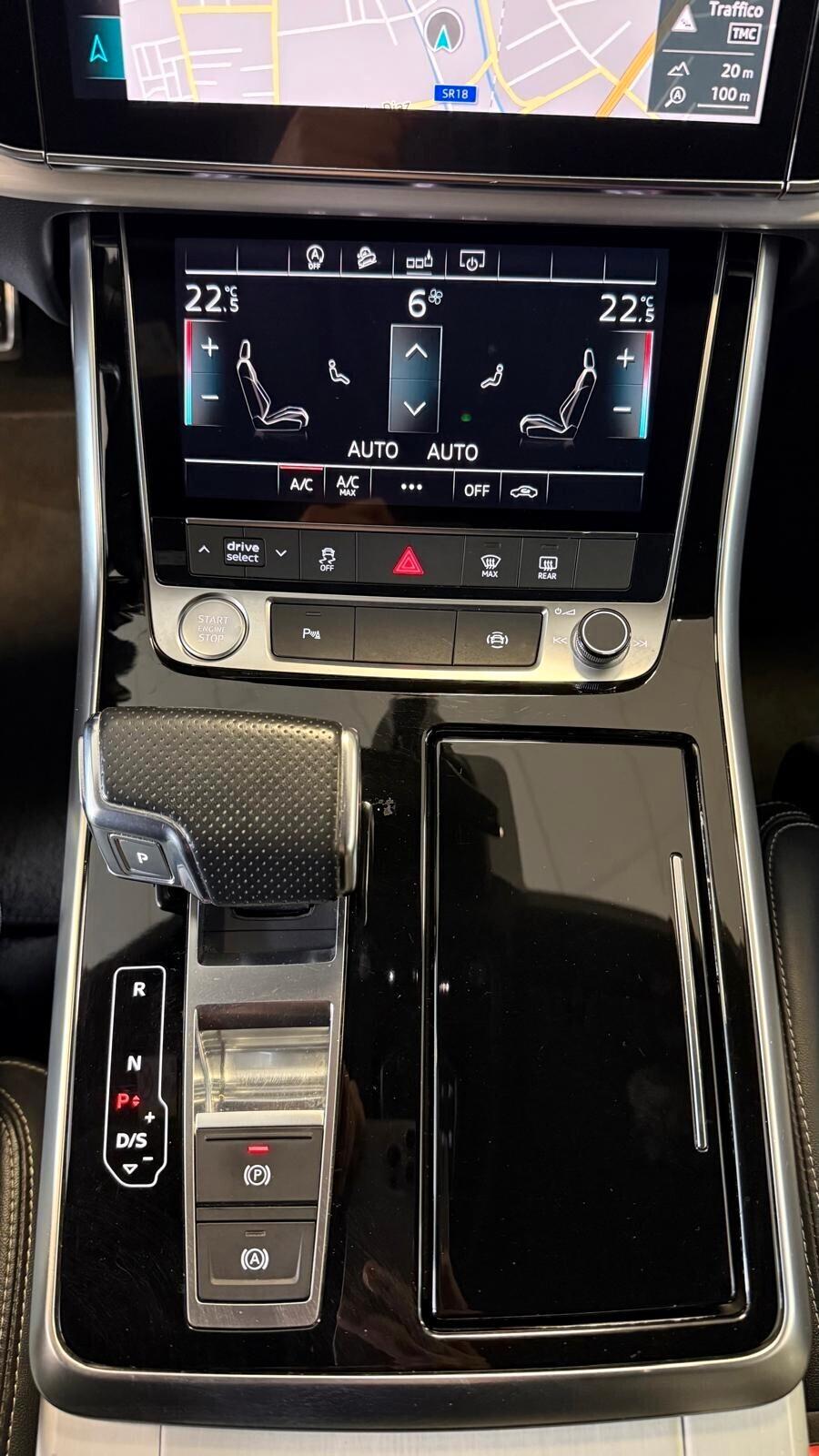 AUDI Q8 50 TDI 286 CV QUATTRO S-LINE 2020