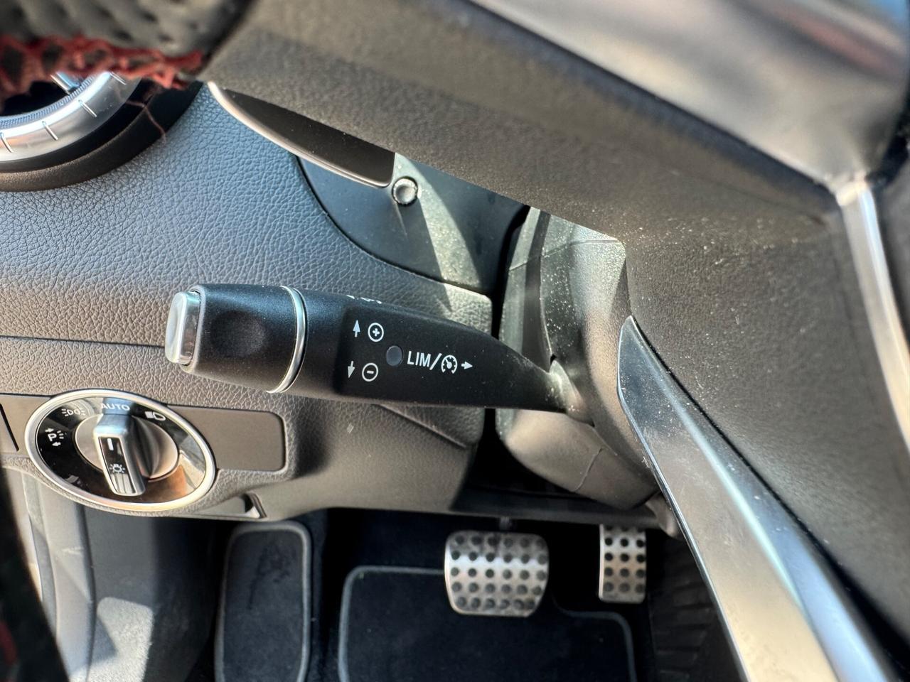 Mercedes-benz CLA 200d Premium AMG 2018