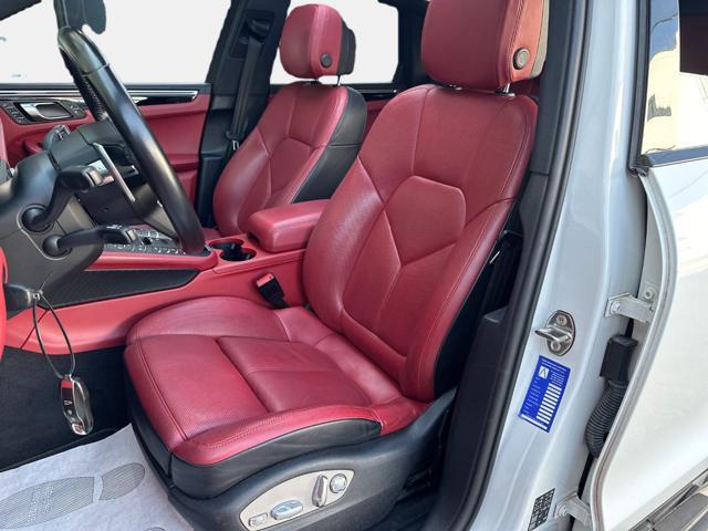 PORSCHE Macan 3.0 S