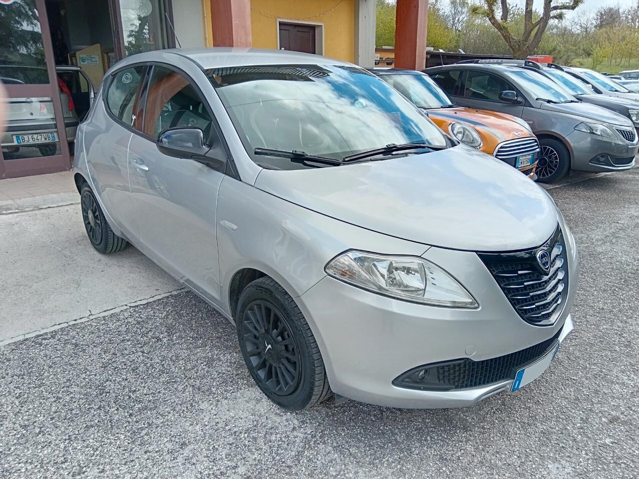 Lancia Ypsilon 1.2 69 CV ELEFANTINO SOLI 45000KM