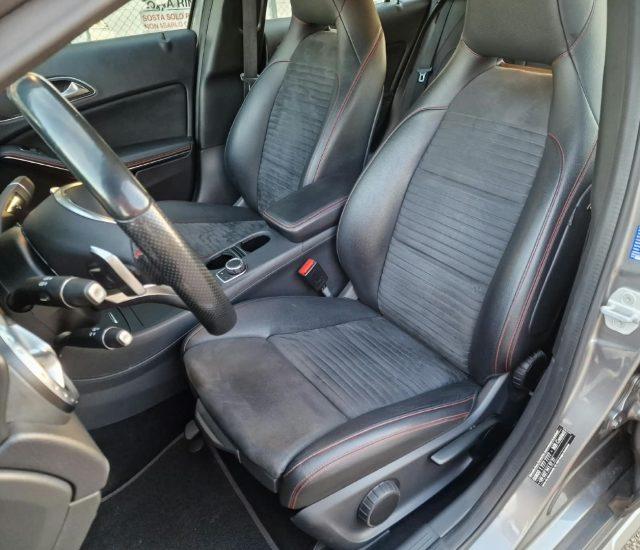 MERCEDES-BENZ GLA 200 d Automatic 4Matic Premium AMG OK NEO PATENTATI