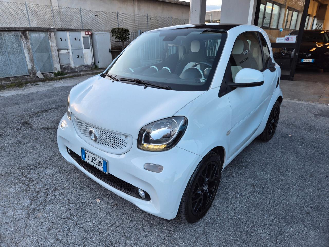 Smart ForTwo 70 1.0 twinamic Passion Bellissima