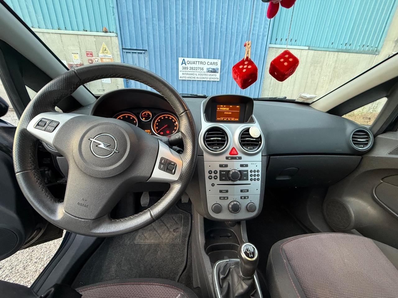 Opel Corsa 1.2 3 porte Club