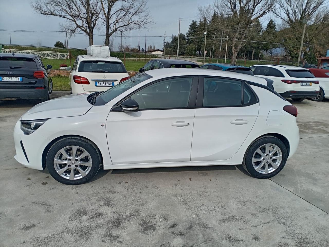 Opel Corsa 1.2 Edition PARI AL NUOVO