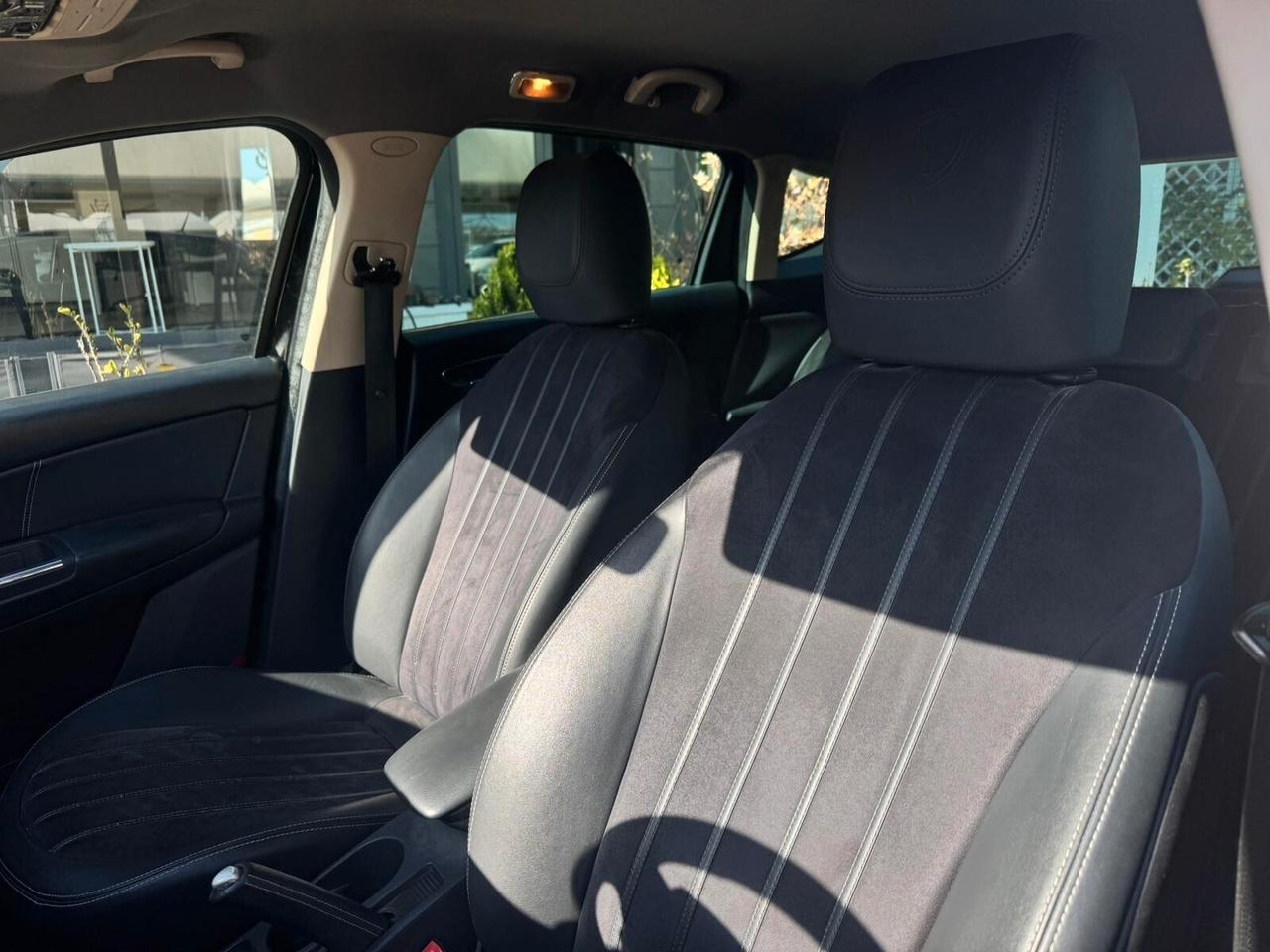 Lancia Delta 1.6 MJT DPF AUTOMATICO