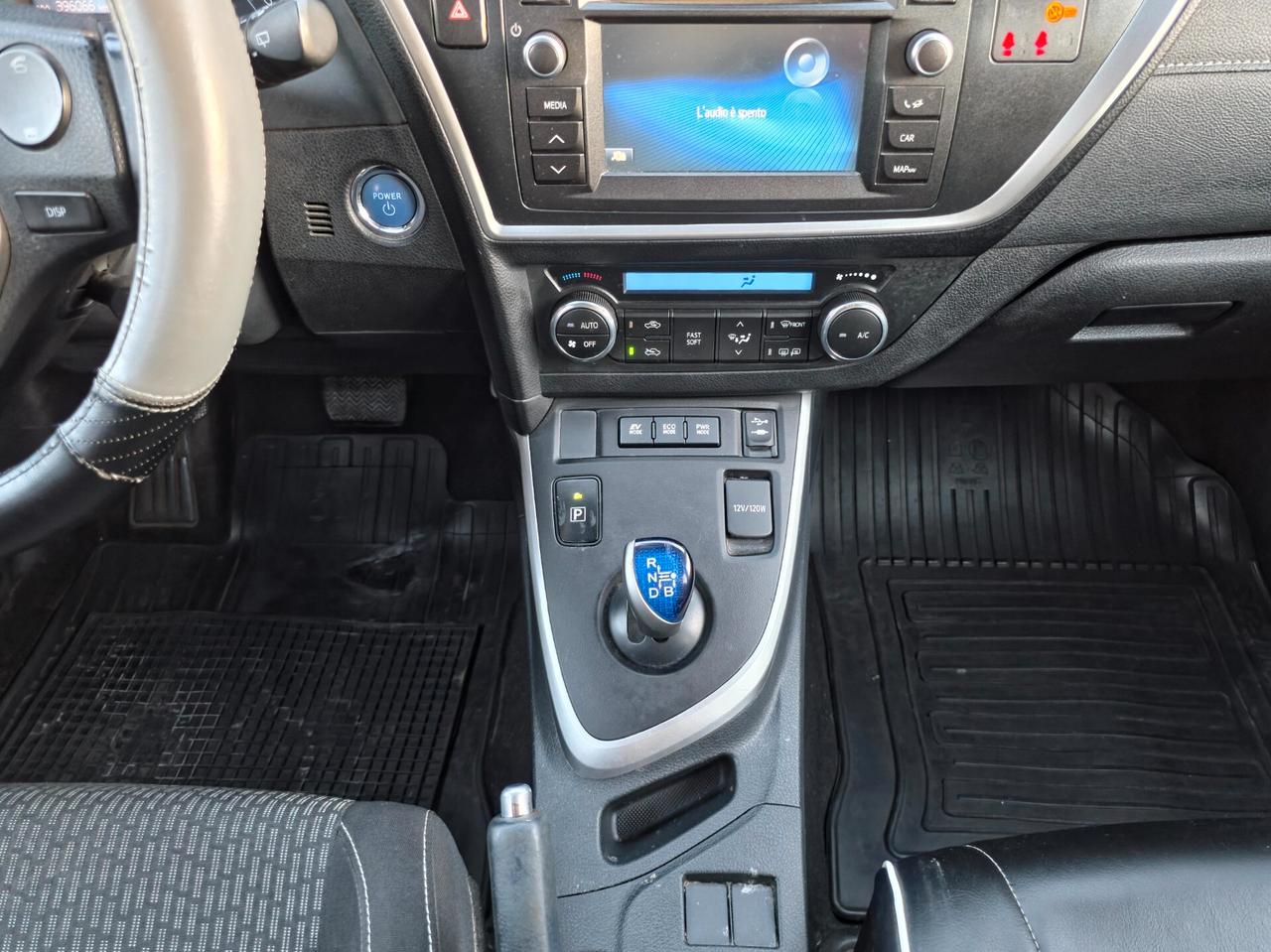 Toyota Auris Touring Sports 1.8 Hybrid Lounge E5B Automatico NEO 2015