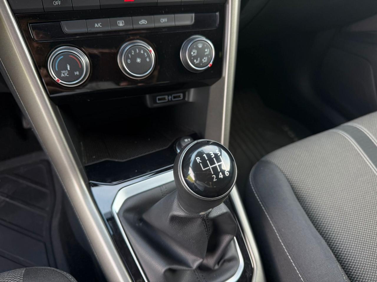 Volkswagen T-Roc 1.0 TSI 115 CV Style UNICO PROPRIETARIO