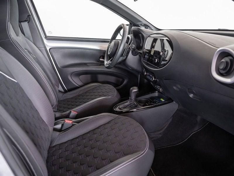 Toyota Aygo X 1.0B (72 CV) JBL Special Edition