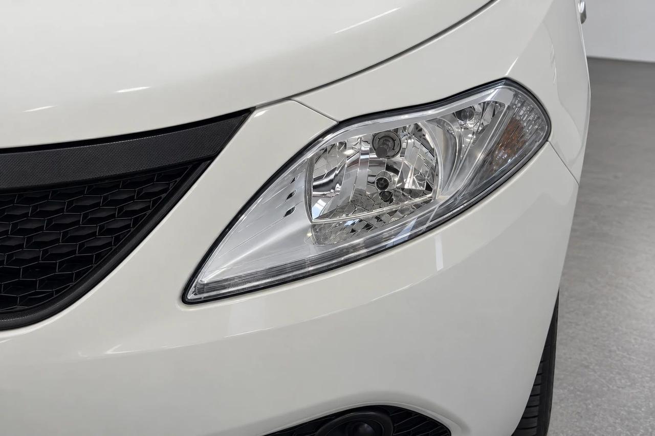 Lancia Ypsilon 1.2 69 CV