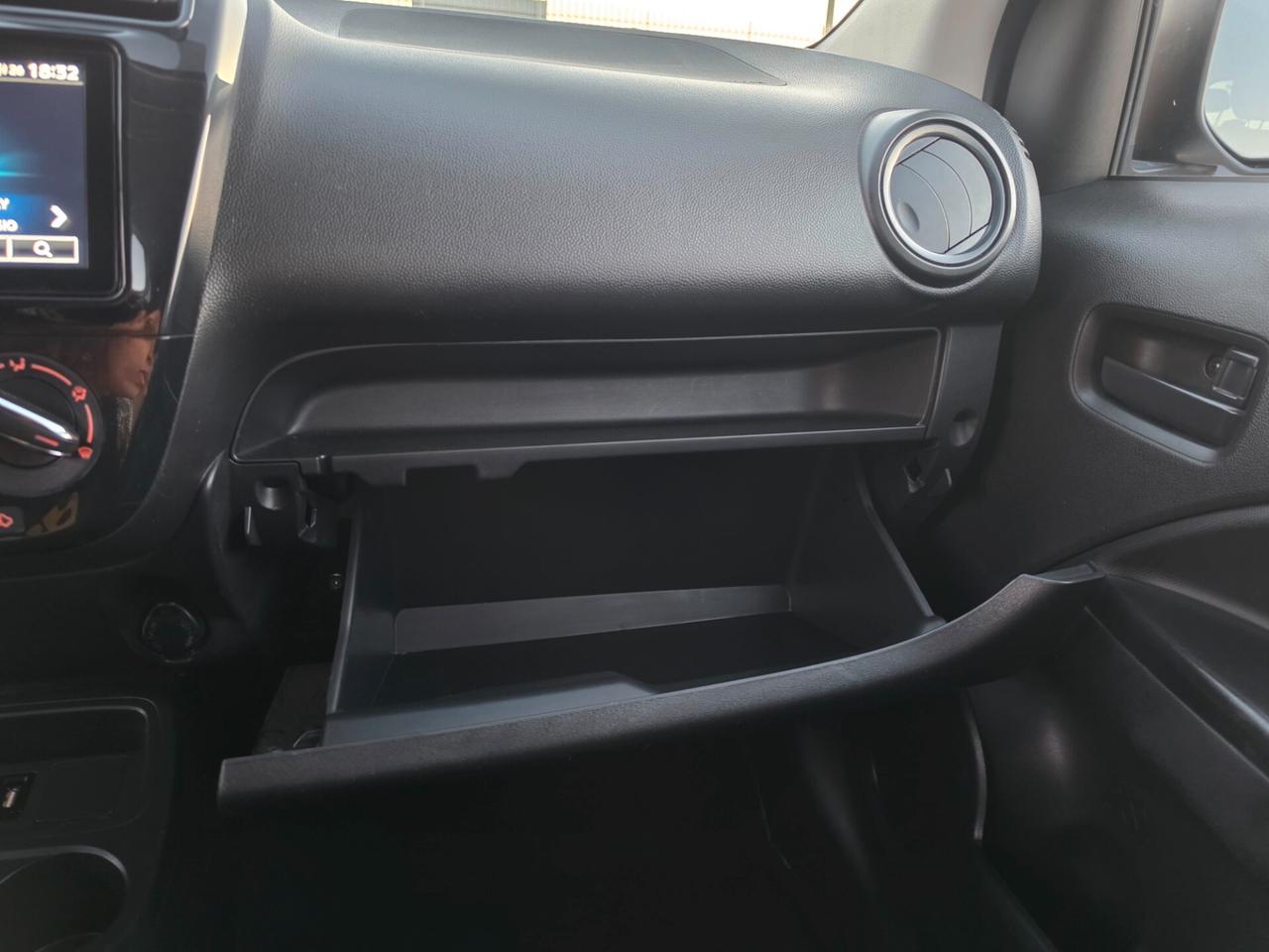 Mitsubishi Space Star 1.2 Intense SDA