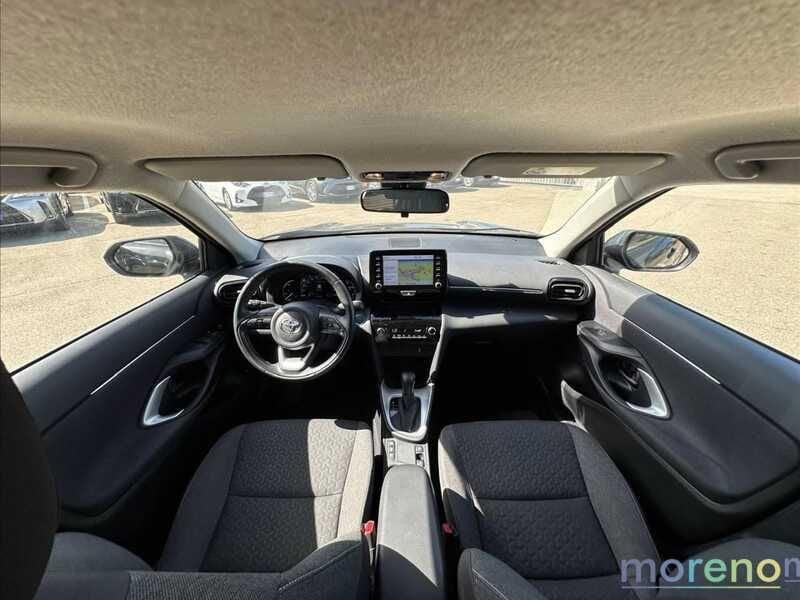 Toyota Yaris Cross 1.5h Business fwd 116 CV e-cvt