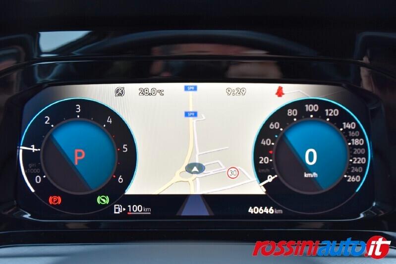 VOLKSWAGEN GOLF VARIANT 2.0 TDI 116 CV DSG LIFE + NAVI VETRI PRIVACY