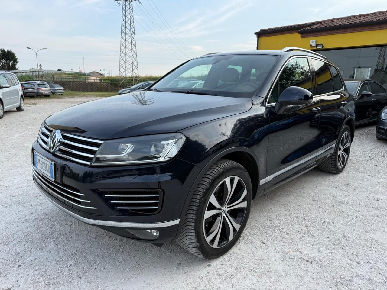 Volkswagen Touareg 3.0 TDI 262 CV R-Line