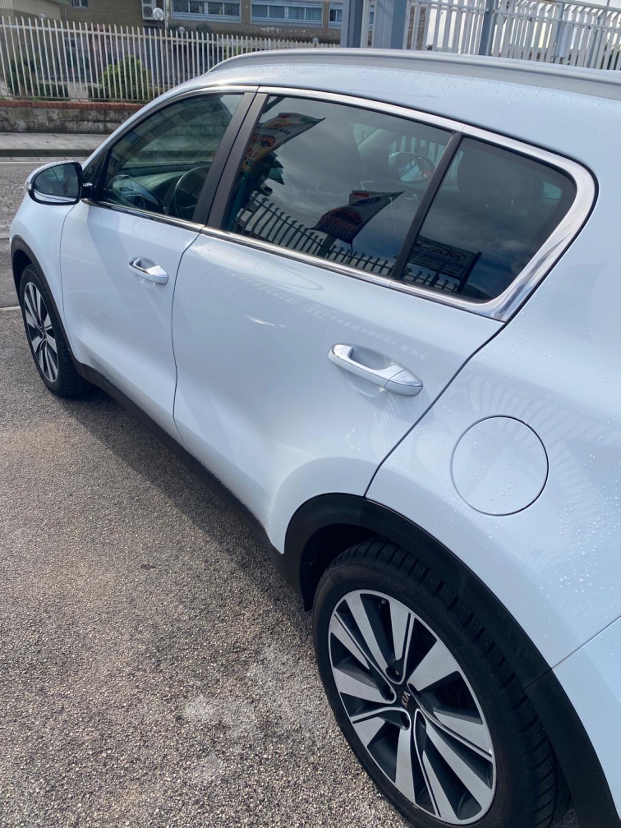 Kia Sportage 1.7 CRDI 2016 Full Navi Led