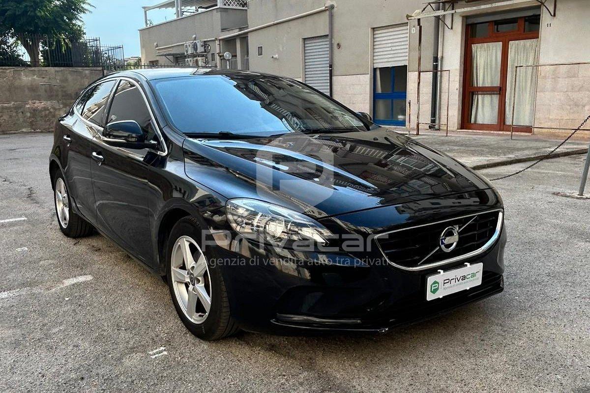 VOLVO V40 D2 1.6 Kinetic