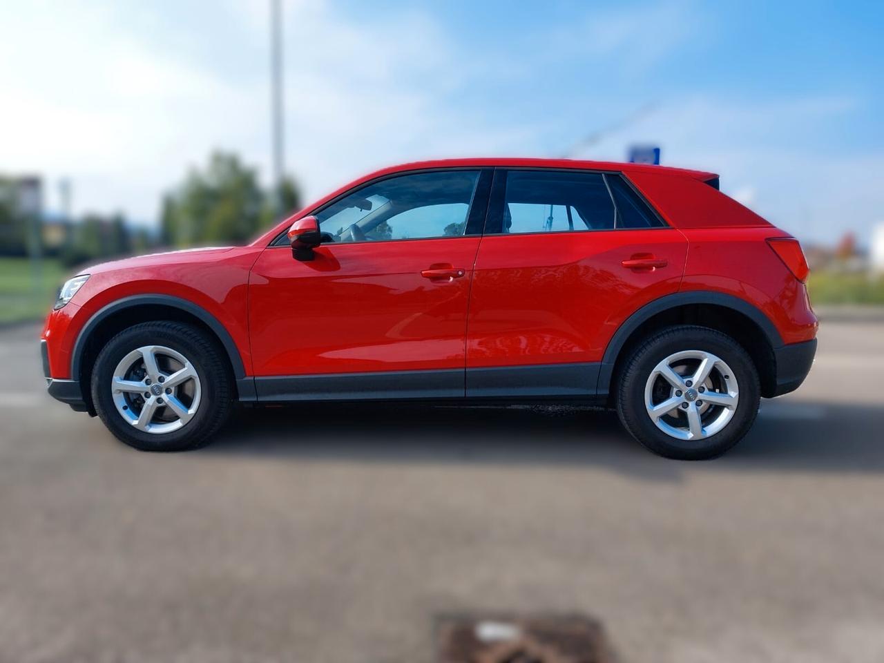 Audi Q2 35 TDI Quattro S tronic Business