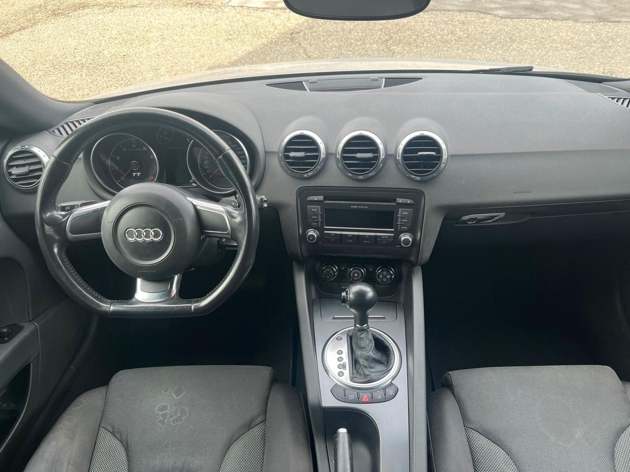 Audi TT Coupe 2.0 tfsi s-tronic