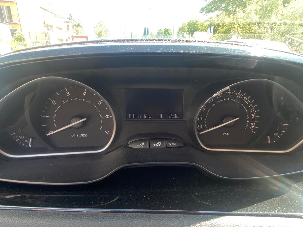 Peugeot 208 PureTech 82 5 porte Access