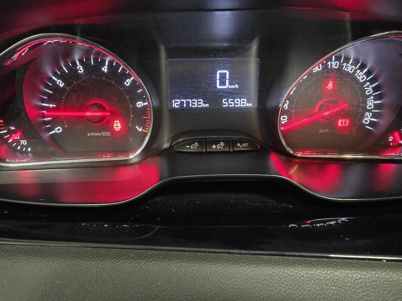 Peugeot 208 1.4 VTi 95 CV 3p. Allure