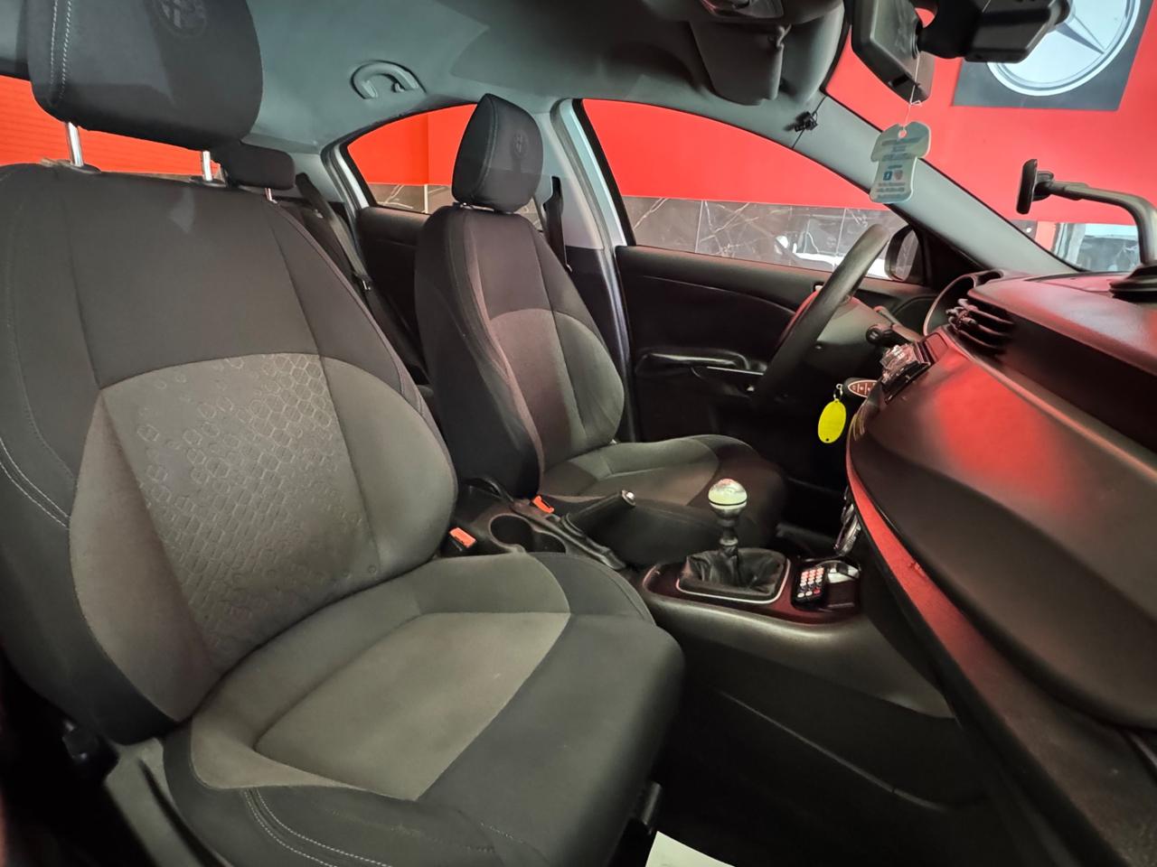 Alfa Romeo Giulietta 1.4 Turbo MultiAir con impianto a metano