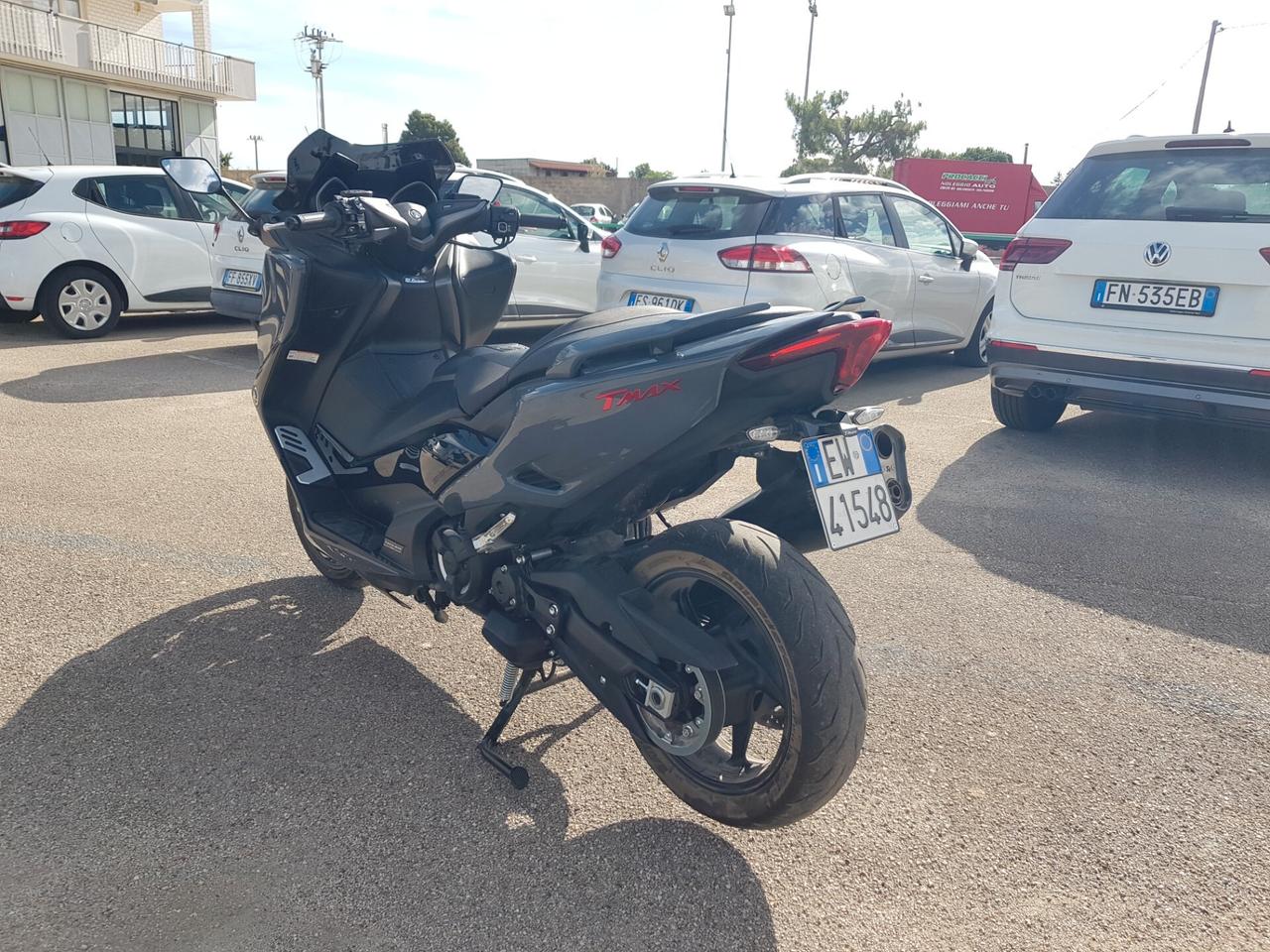 YAMAHA TMAX 560 TECH MAX 2021