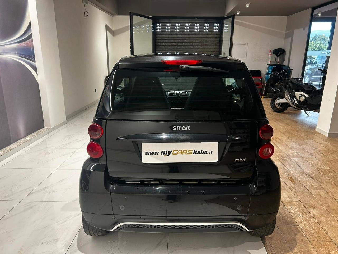 Smart ForTwo 1000 52 kW MHD coupé passion