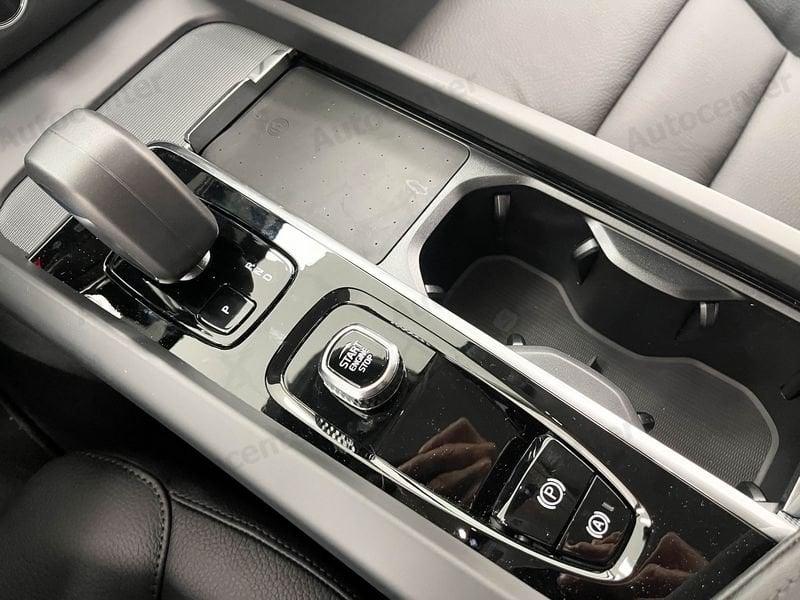 Volvo V60 B3 (b) automatico Core