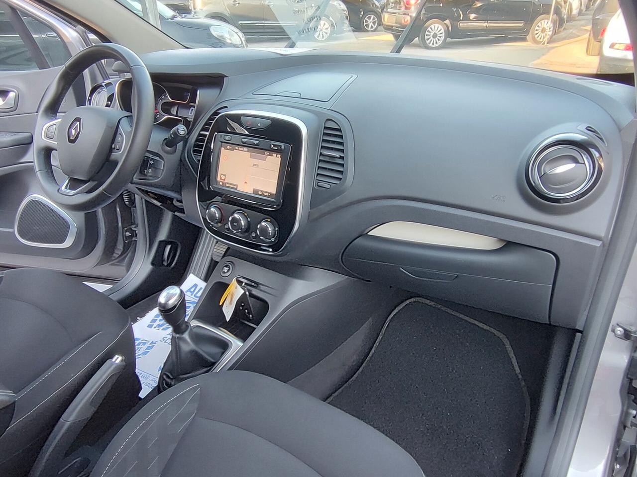 Renault Captur 900 TCE BENZINA SPORT EDITION 2