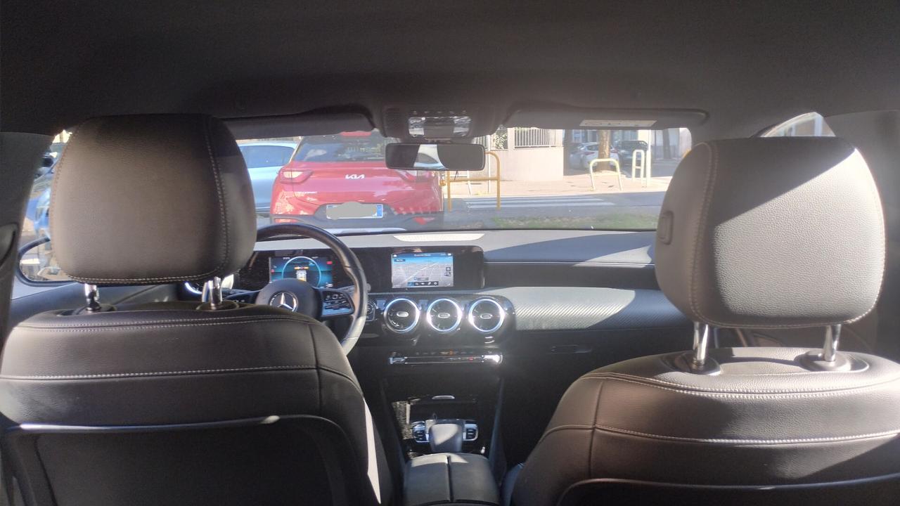 Mercedes-benz A 180 d Automatic Business