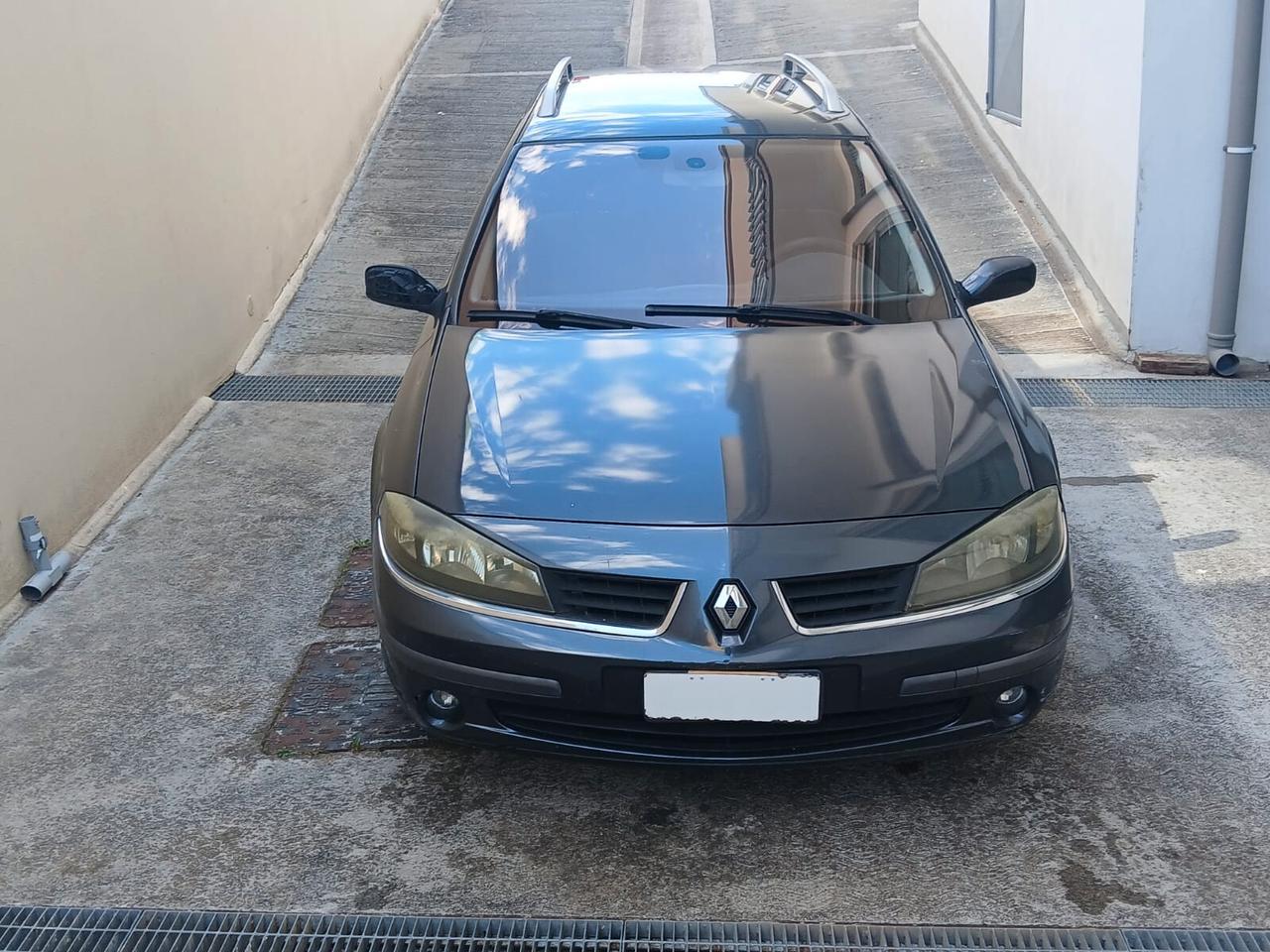 Renault Laguna 1.9 dCi/130CV Grandtour Confort