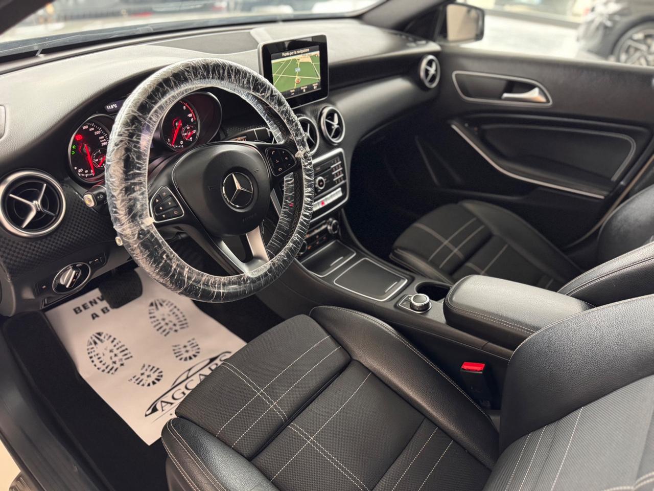 Mercedes-benz A 200 d Automatic Premium