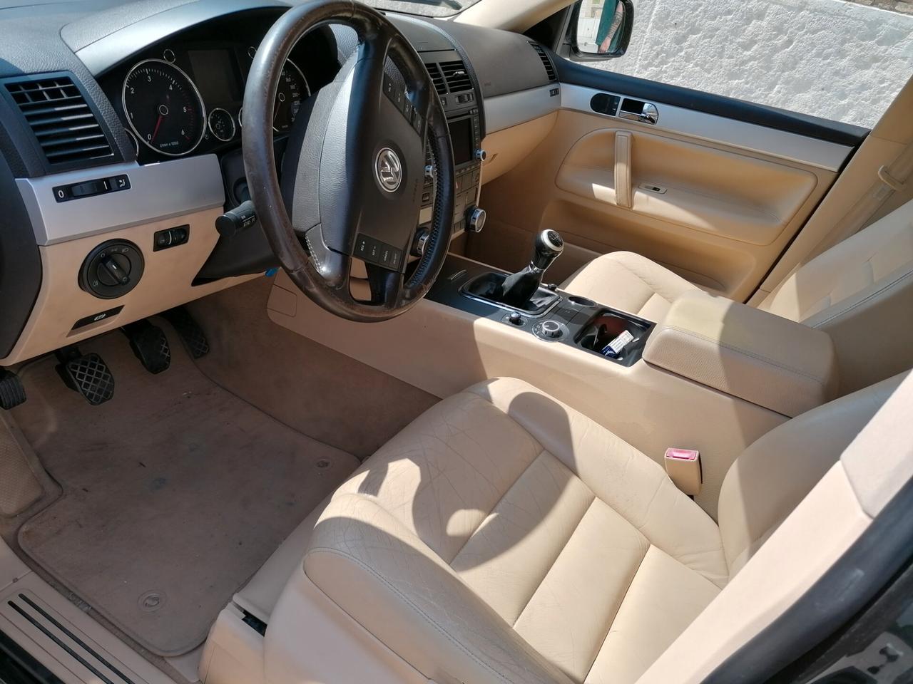 Volkswagen Touareg 3.0 V6 TDI CAMBIO MANUALE