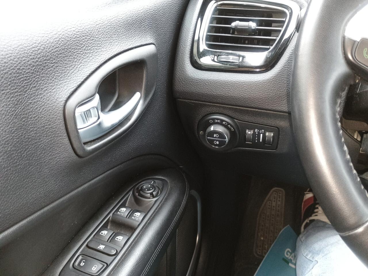 Jeep Compass 1.6 Night Eagle