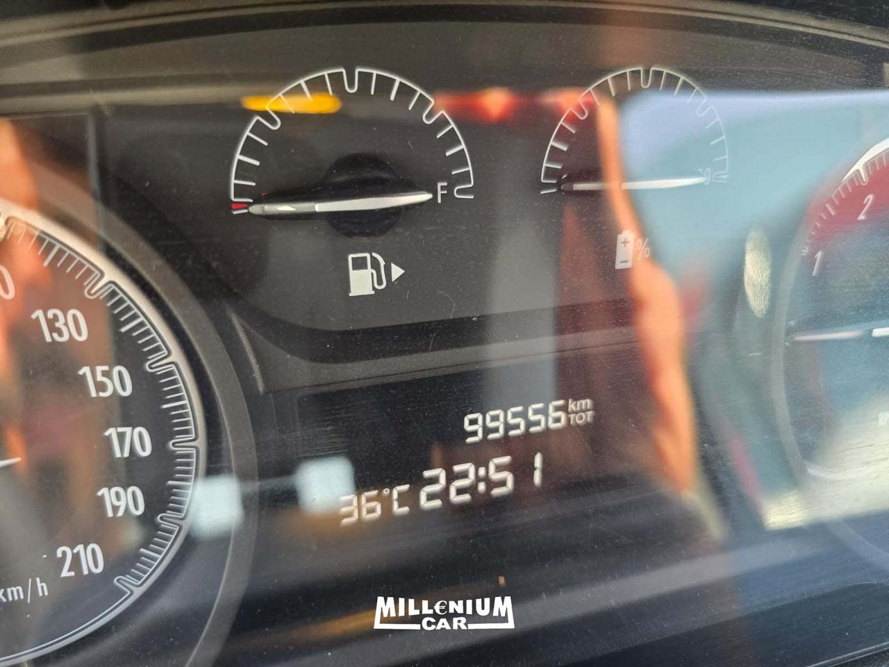 LANCIA YPSILON GOLD HYBRID 2022
