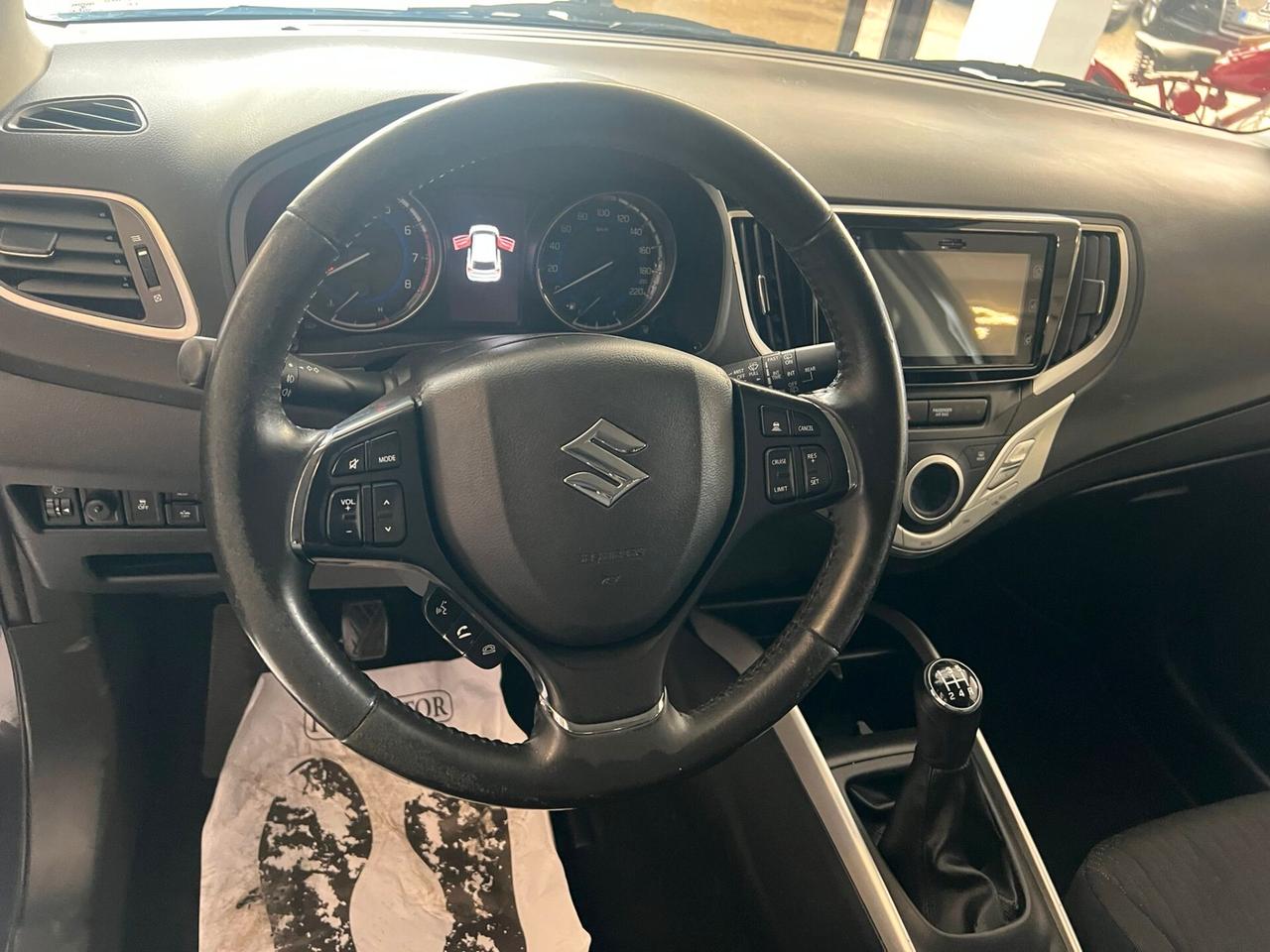 Suzuki Baleno 1.2 Hybrid B-Top