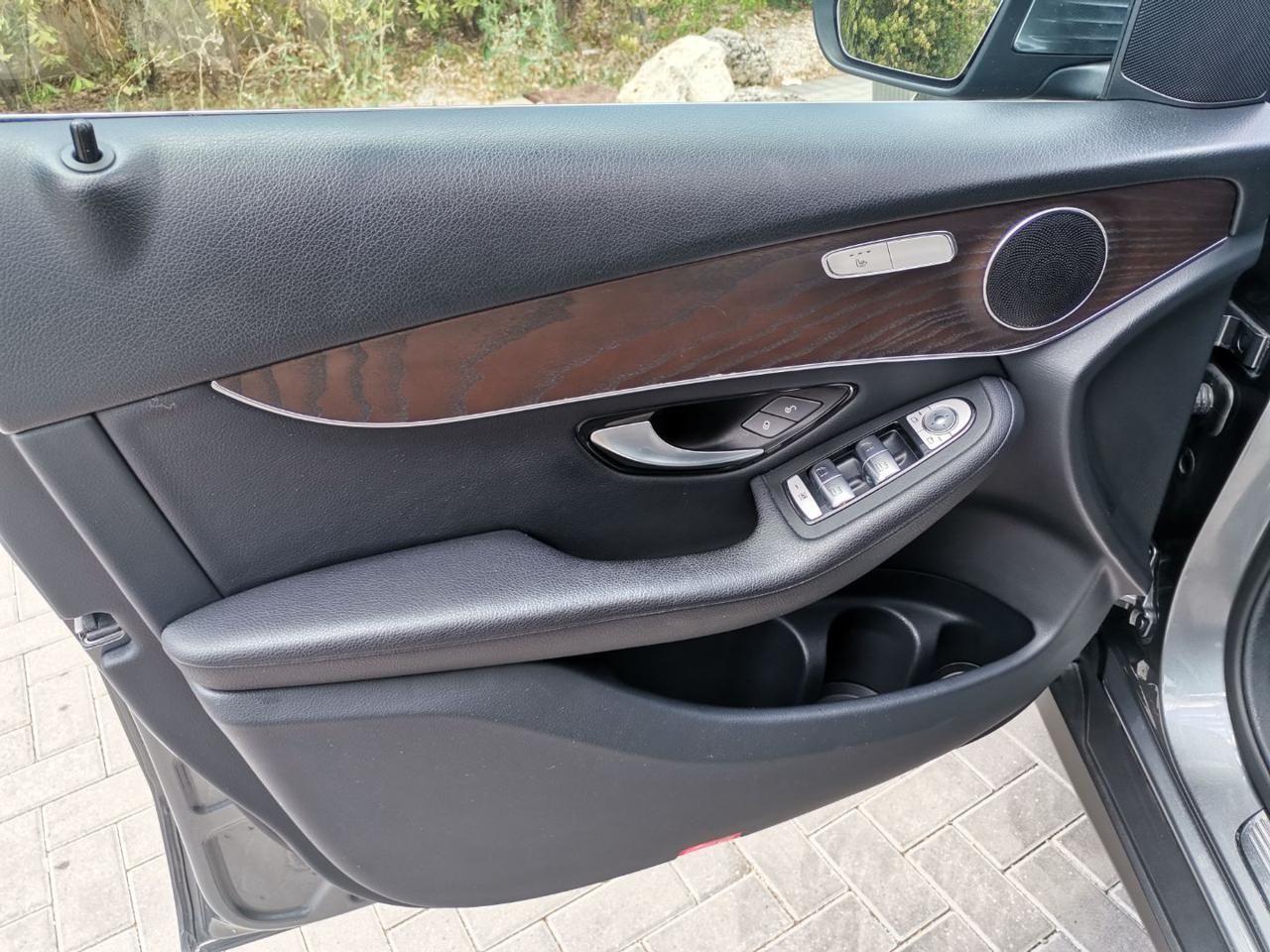 Mercedes-Benz GLC 300 de 4Matic EQ-Power