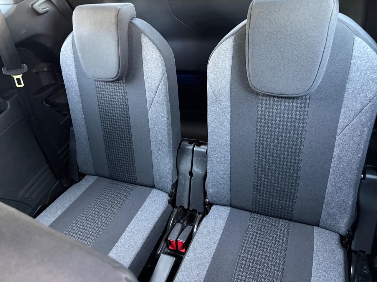 Peugeot 5008 BlueHDi 130 S&S EAT8 Active Pack