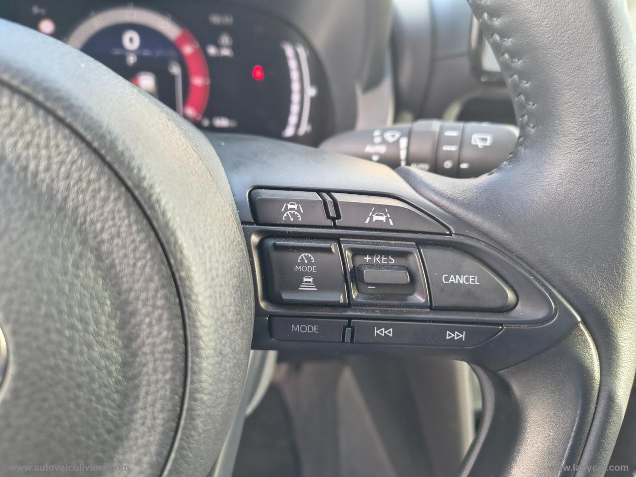 TOYOTA Yaris Cross 1.5 Hybrid 5p. E-CVT Active