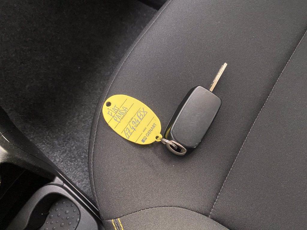 FIAT Pandina Cross 1.0 firefly hybrid s&s 70cv del 2025