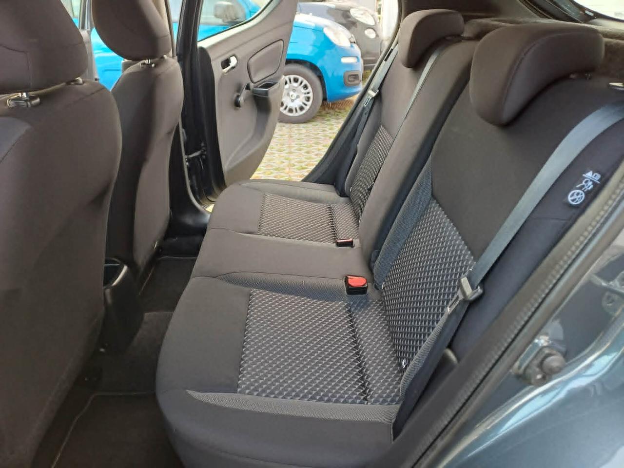 Nissan Micra IG-T 92 5 porte Tekna