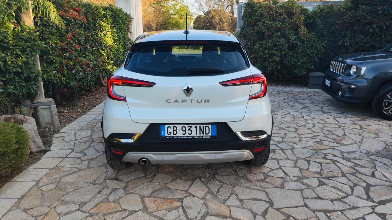 Renault Captur Blue dCi 95 CV Intens