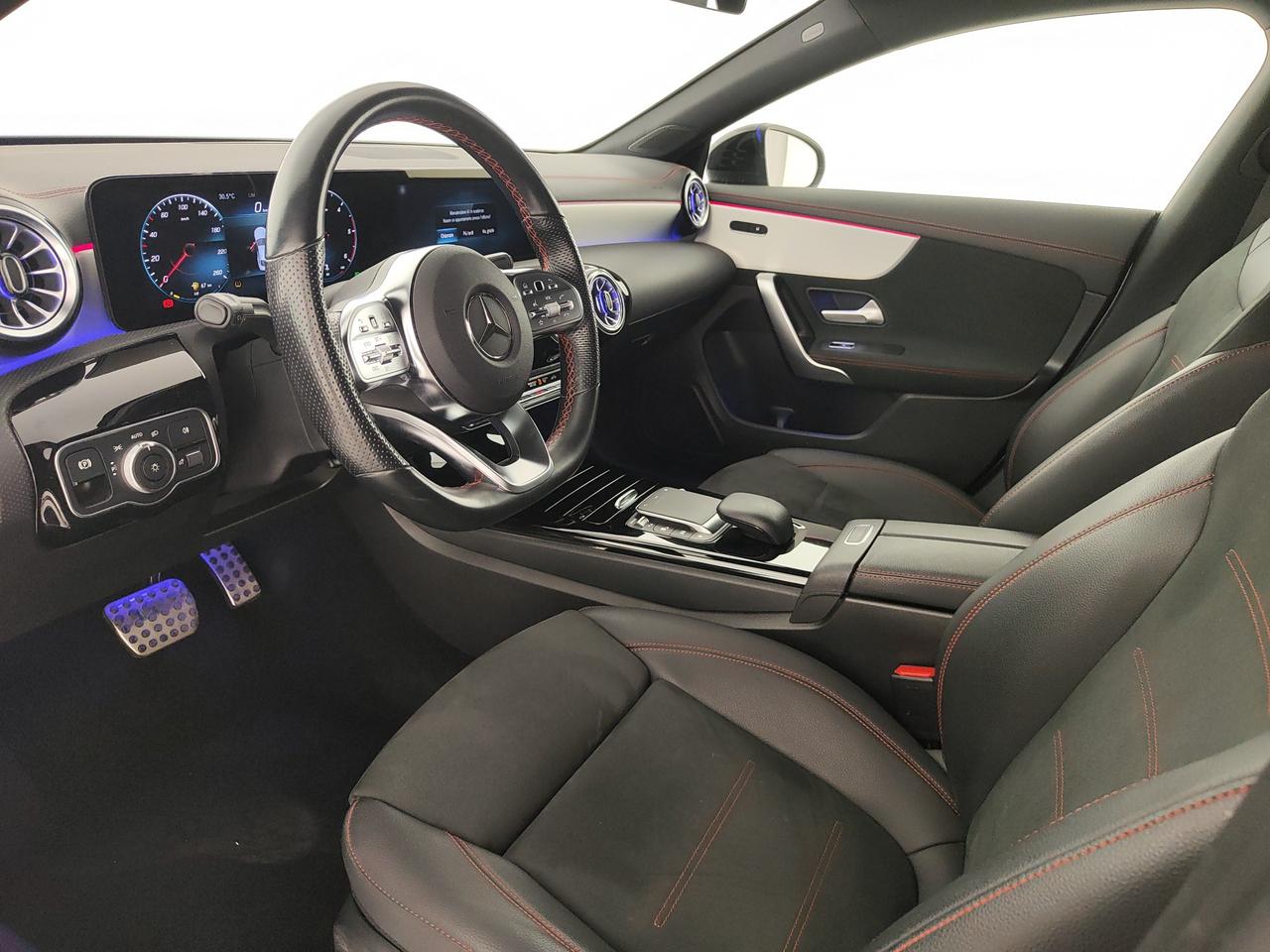 Mercedes-Benz CLA Coupe 200 d Premium auto