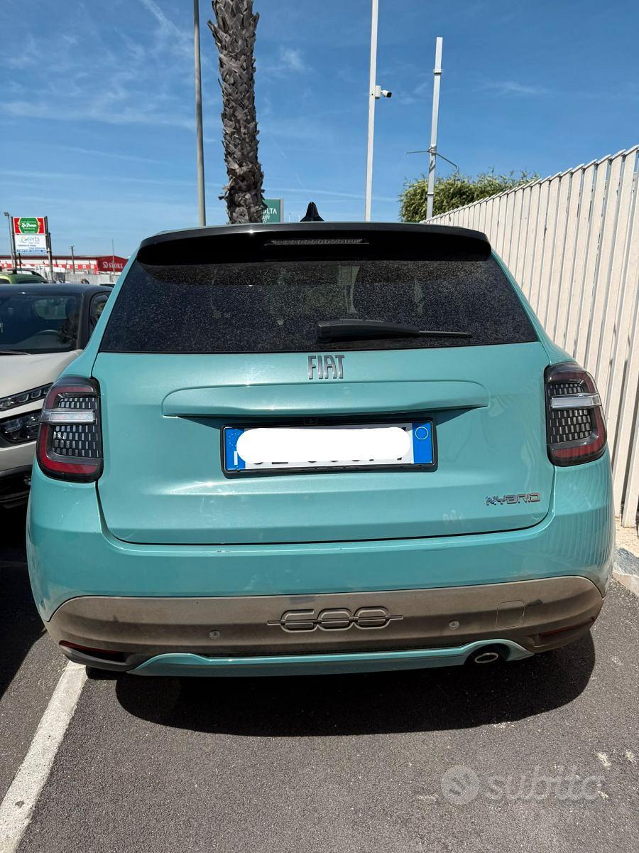 2025 FIAT 600 HYBRID 1.2cc 110cv MHEV